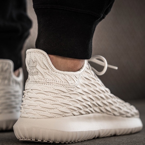 tubular shadow 3d